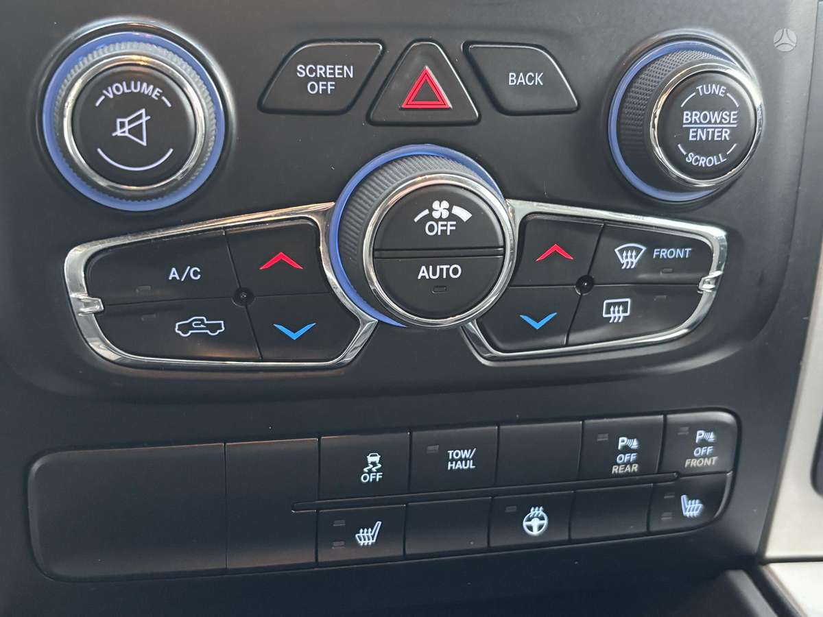 RAM 1500, 3.0 l., Пикап