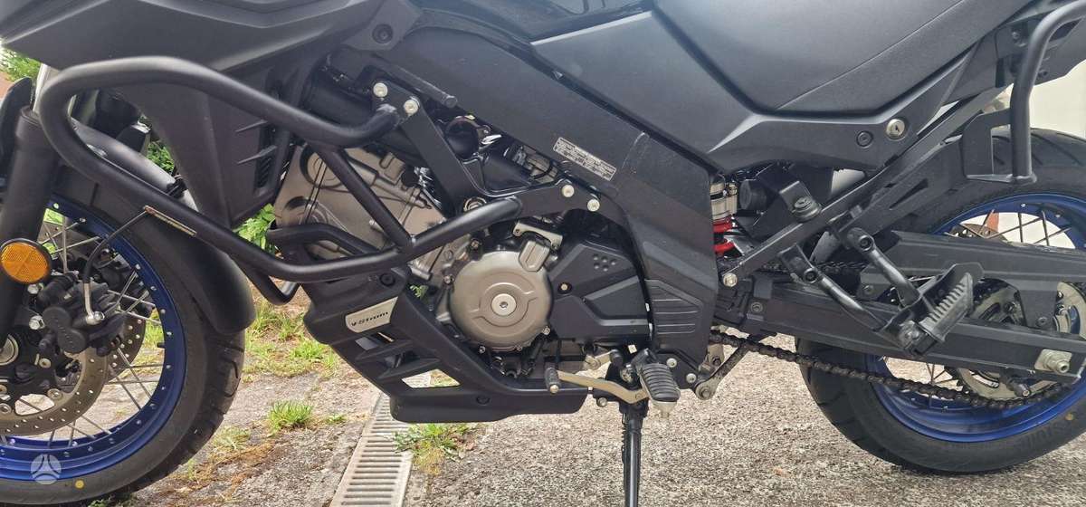 Suzuki DL (V-Strom) 650cc, эндуро / adventure