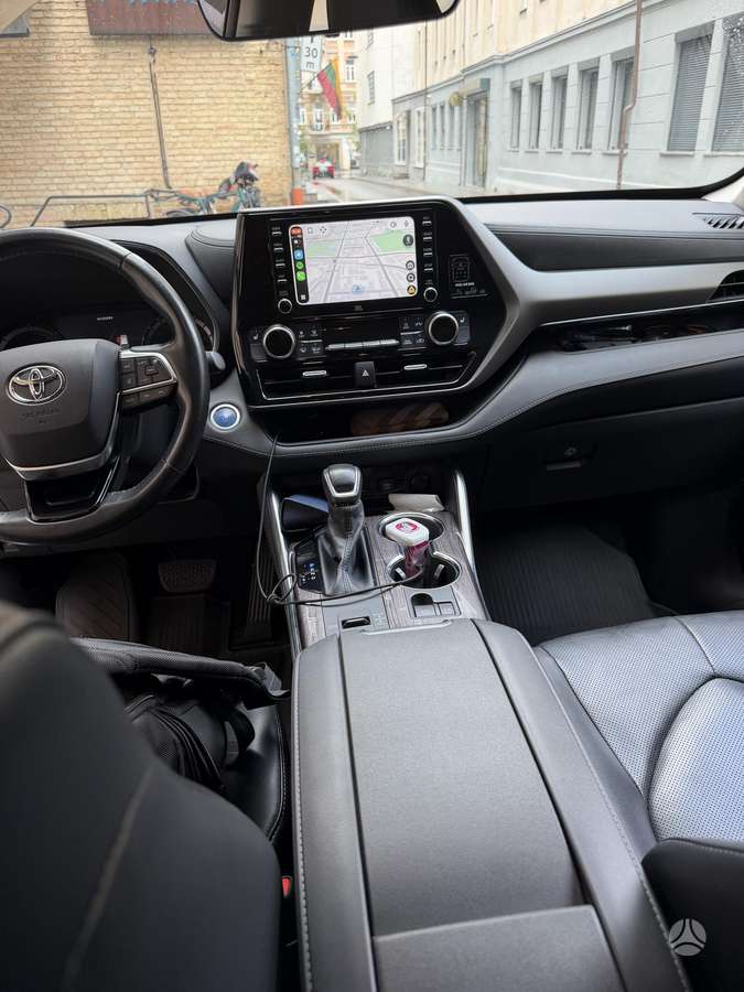 Toyota Highlander - 9
