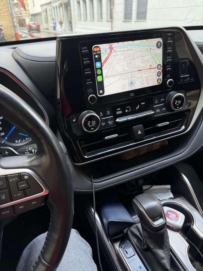 Toyota Highlander - 8
