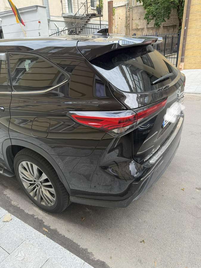 Toyota Highlander - 6