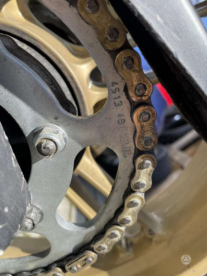 Yamaha YZF 135cc, superbikes