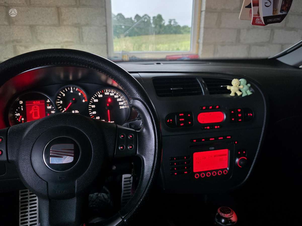 Seat Leon, 2.0 l., Хэтчбек
