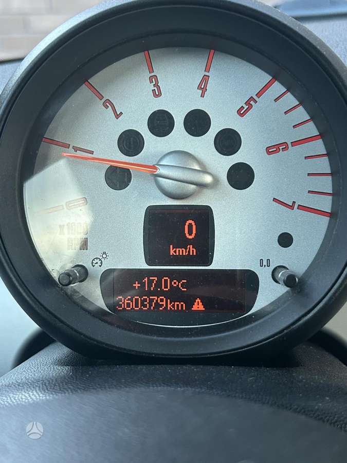 Mini One, 1.6 l., hatchback