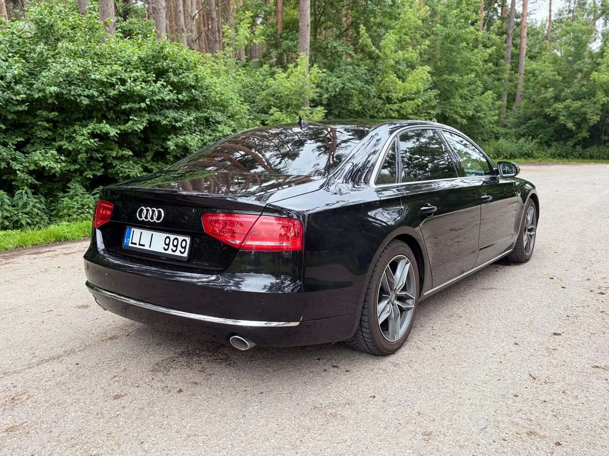 Audi A8 L, 3.0 l., Лимузин