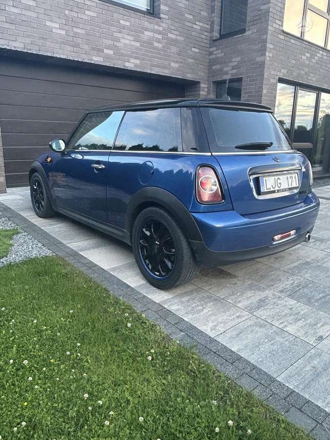 Mini One, 1.6 l., hatchback
