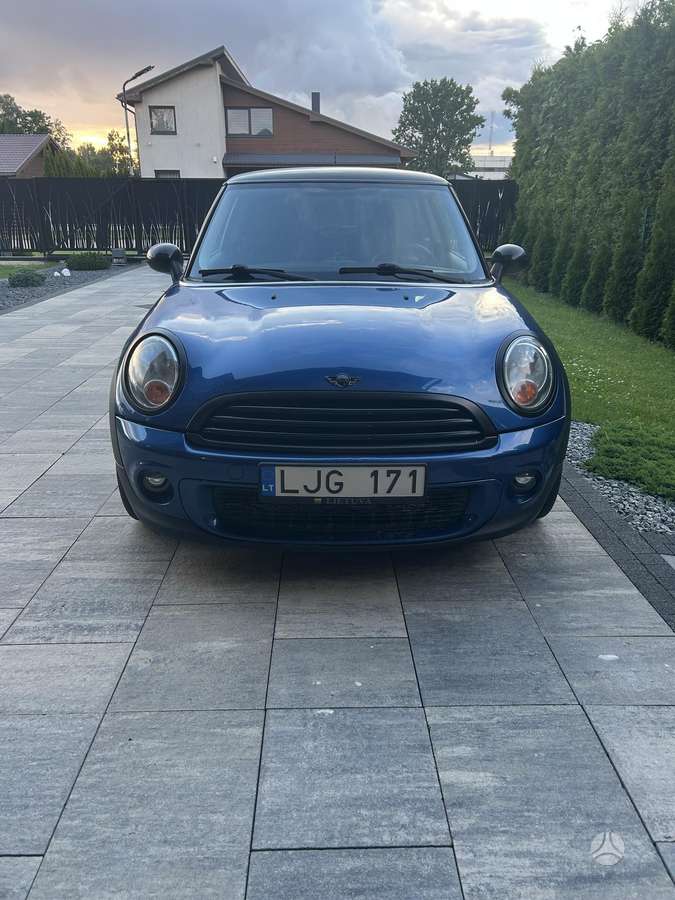 Mini One, 1.6 l., hatchback
