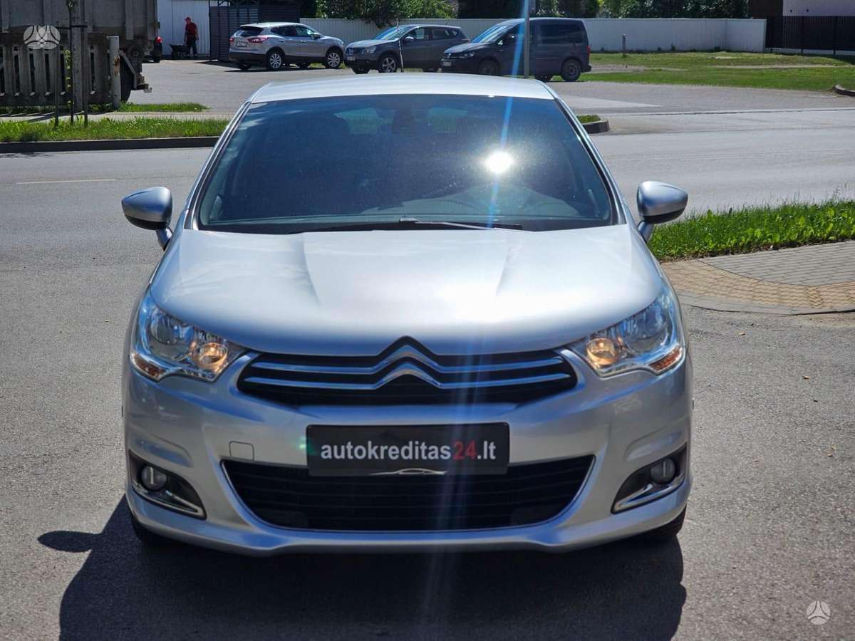 Citroen C4, 1.6 l., Хэтчбек