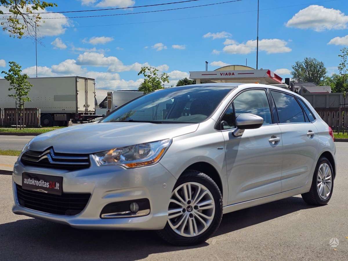 Citroen C4, 1.6 l., hatchback