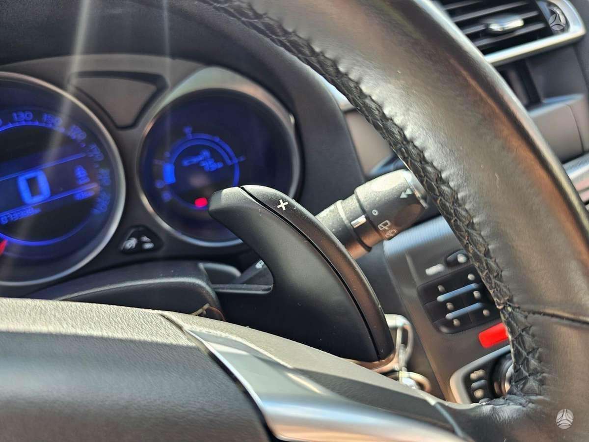 Citroen C4, 1.6 l., Хэтчбек