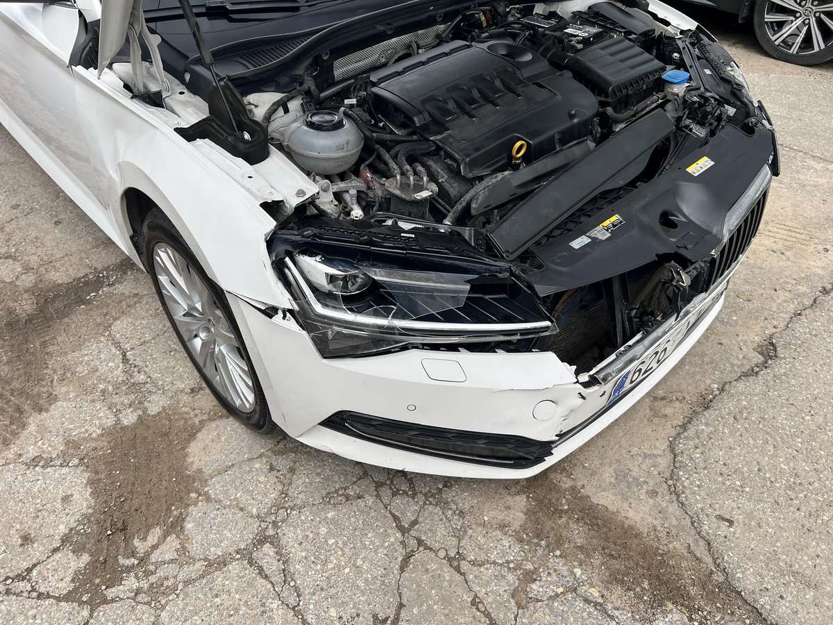 Skoda Superb, 2.0 l., Универсал