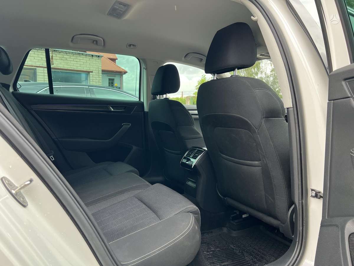 Skoda Superb, 2.0 l., Универсал