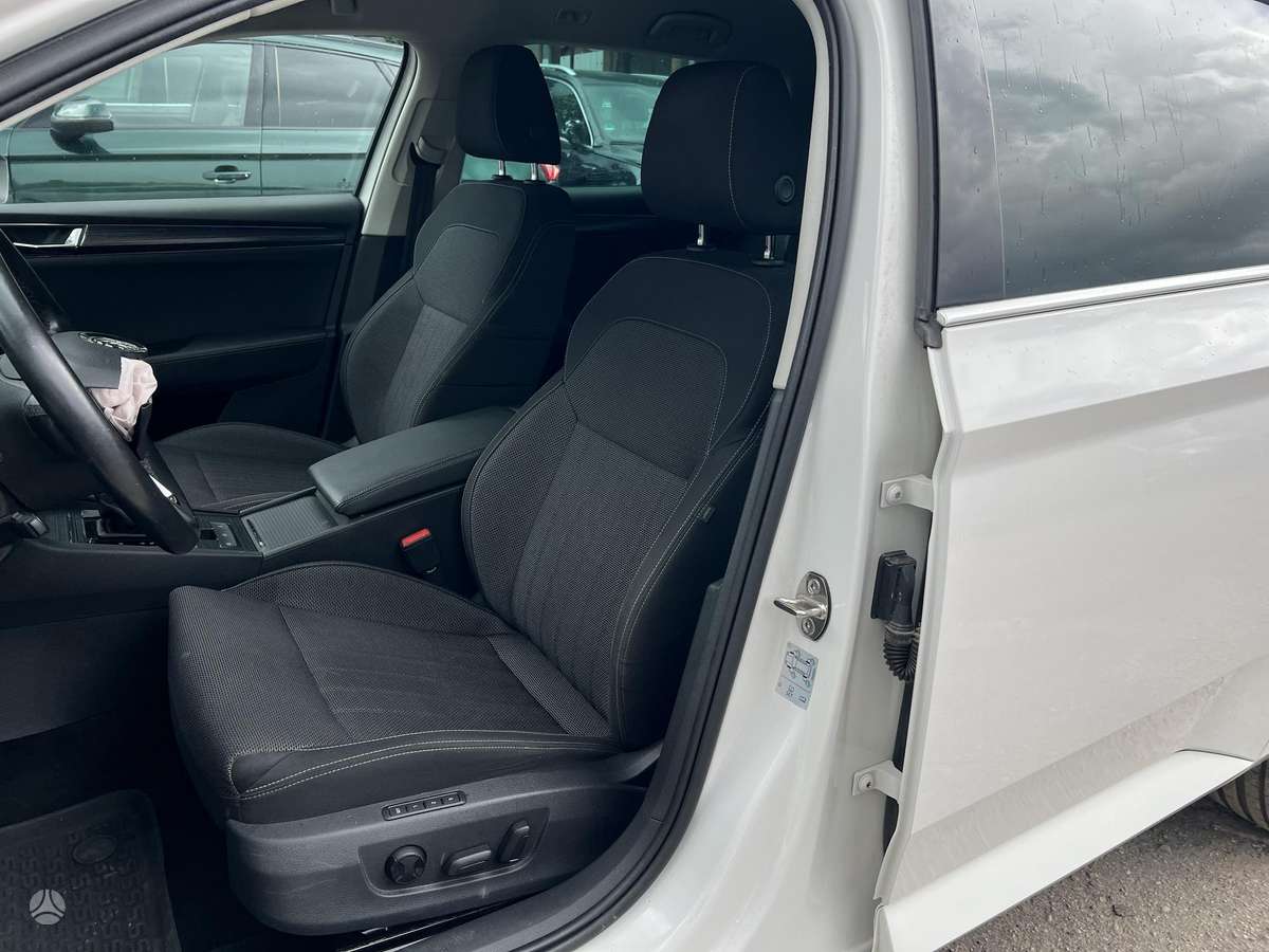Skoda Superb, 2.0 l., Универсал