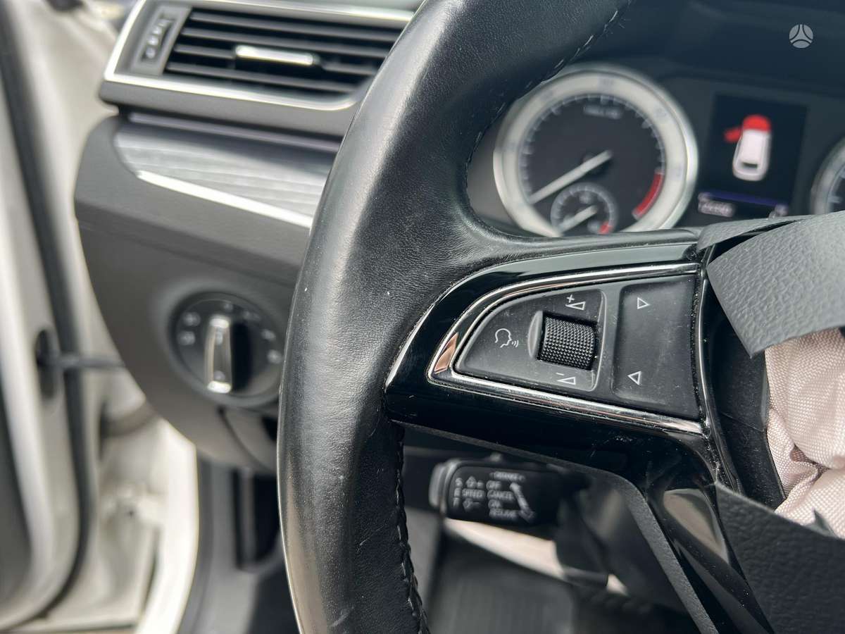 Skoda Superb, 2.0 l., Универсал