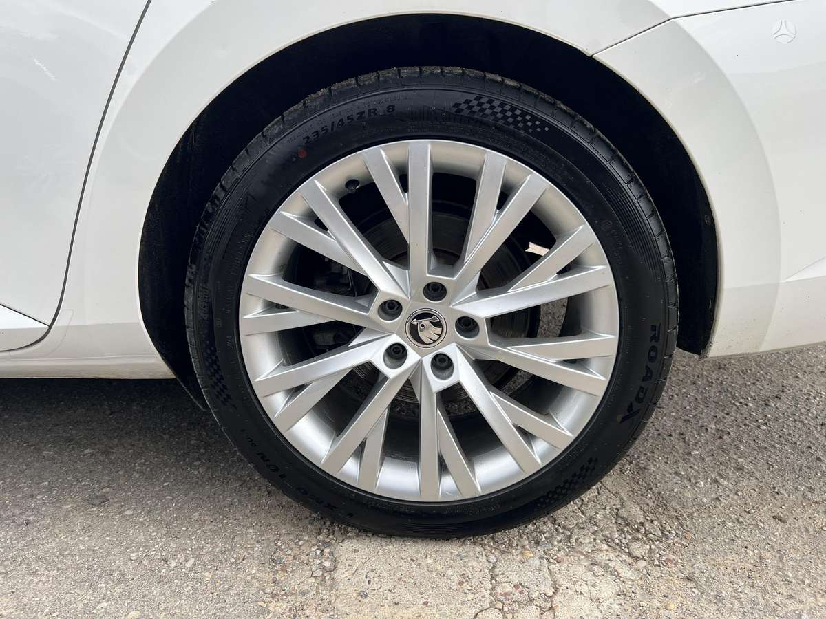 Skoda Superb, 2.0 l., Универсал