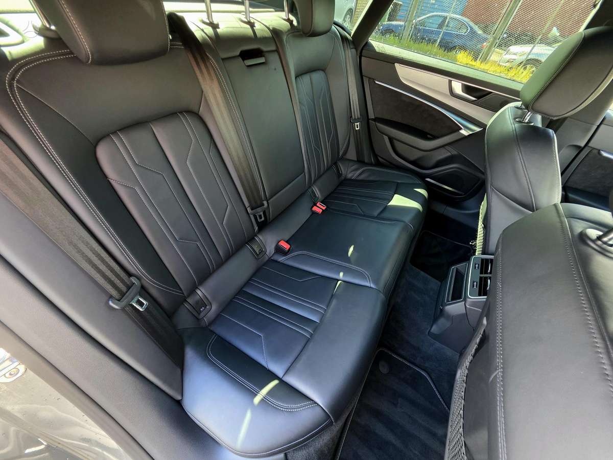 Audi A7, 3.0 l., hatchback