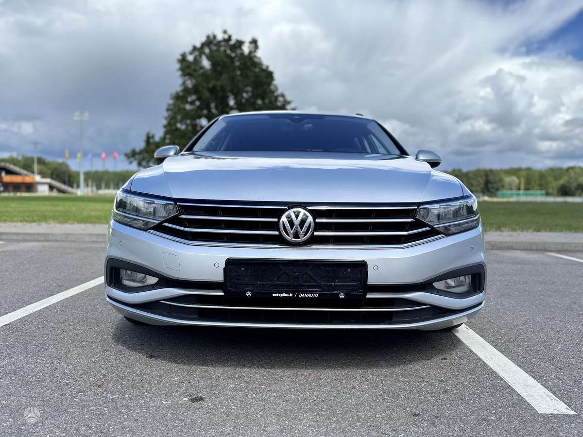 Volkswagen Passat - 3
