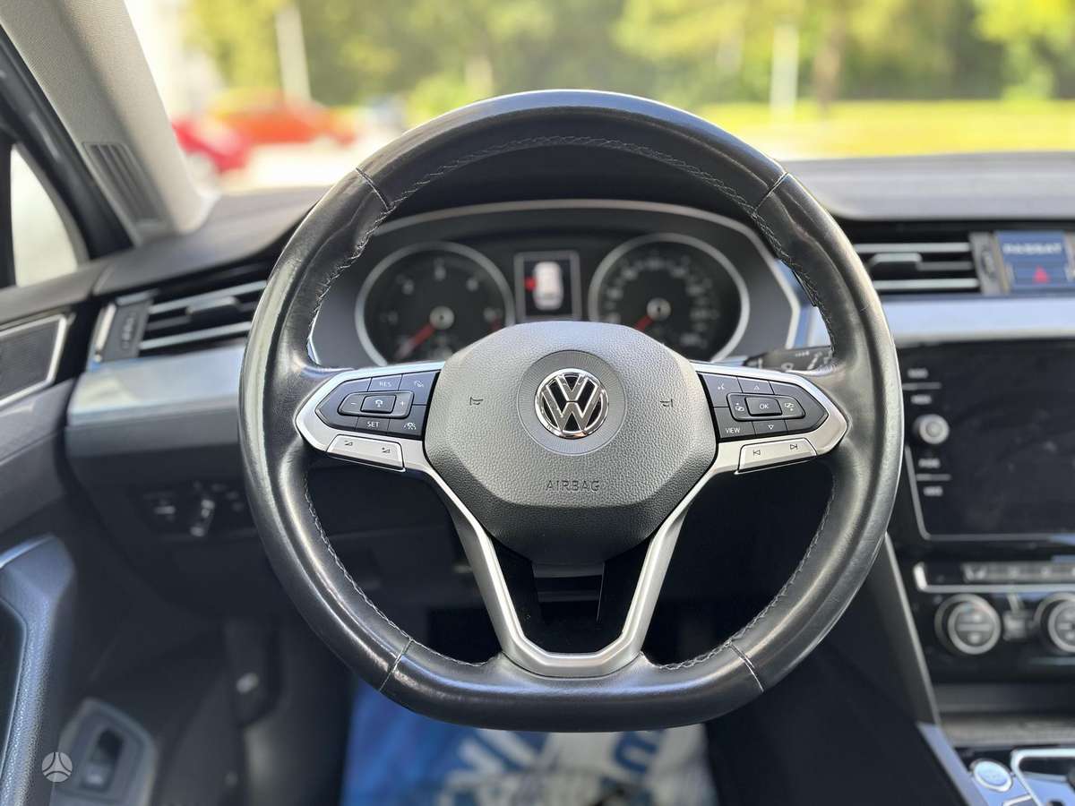 Volkswagen Passat, 2.0 l., Универсал