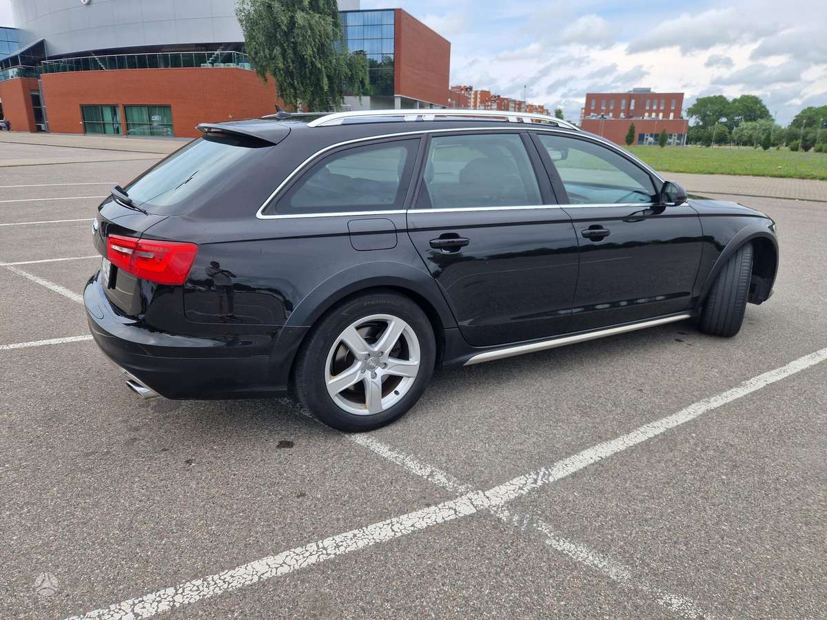 Audi A6 allroad, 3.0 l., Универсал