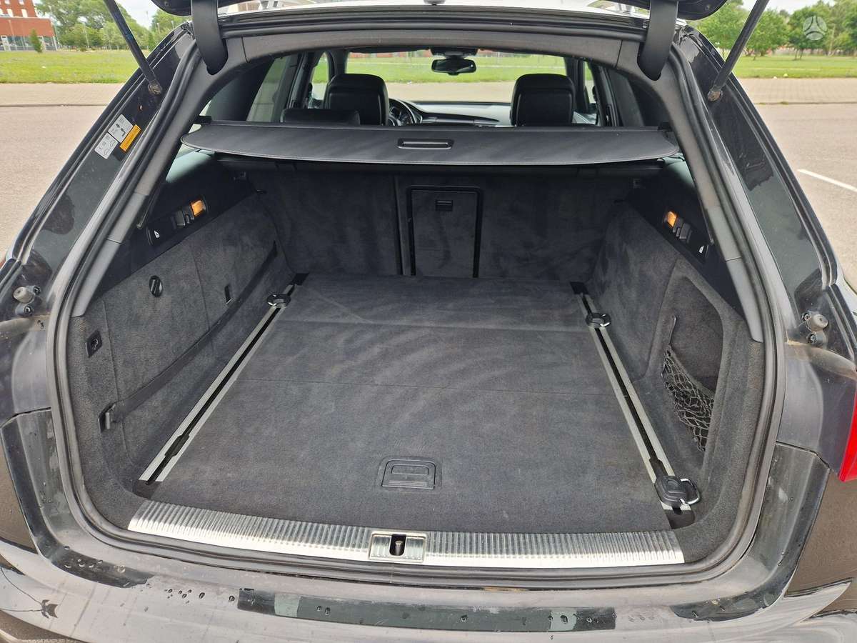 Audi A6 allroad, 3.0 l., Универсал
