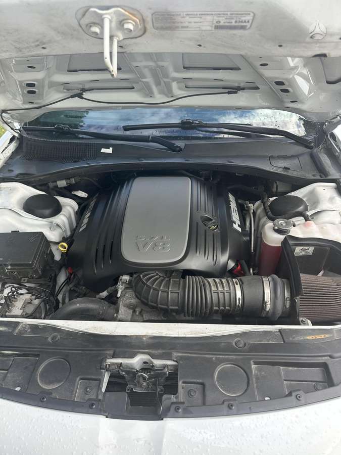 Chrysler 300S, 5.7 l., Седан