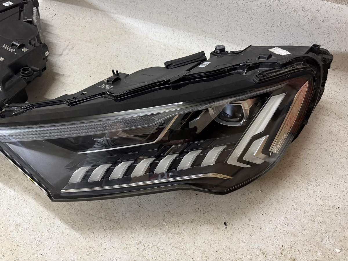 Audi Q7 фары
