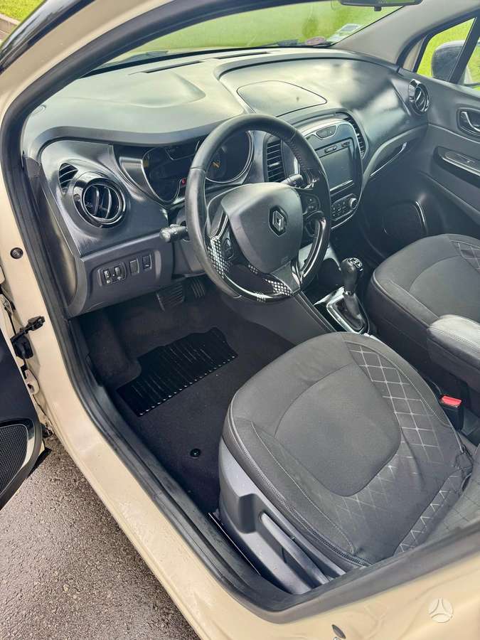 Renault Captur, 1.2 l., Внедорожник / Кроссовер