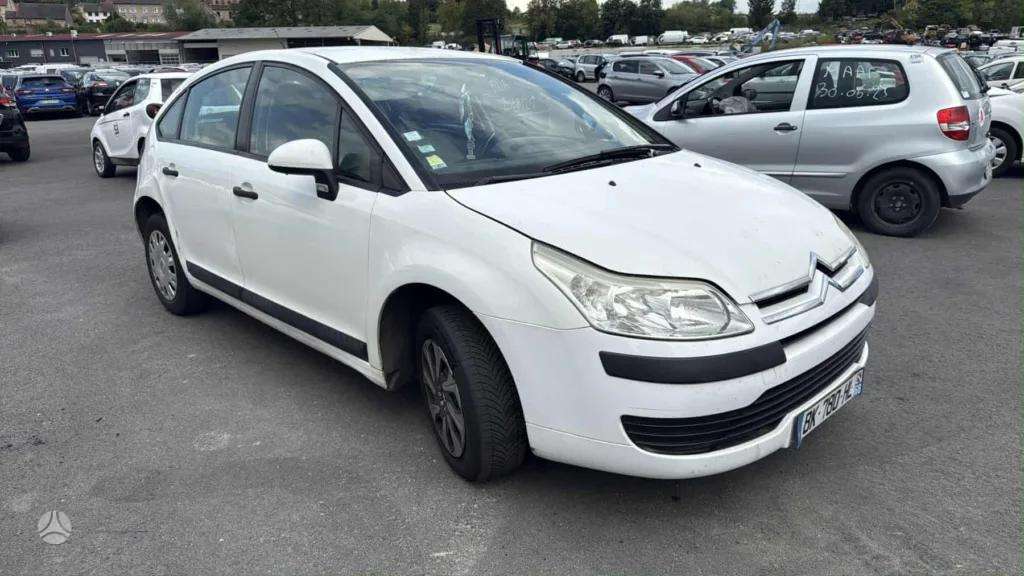 Citroen C4 dalimis