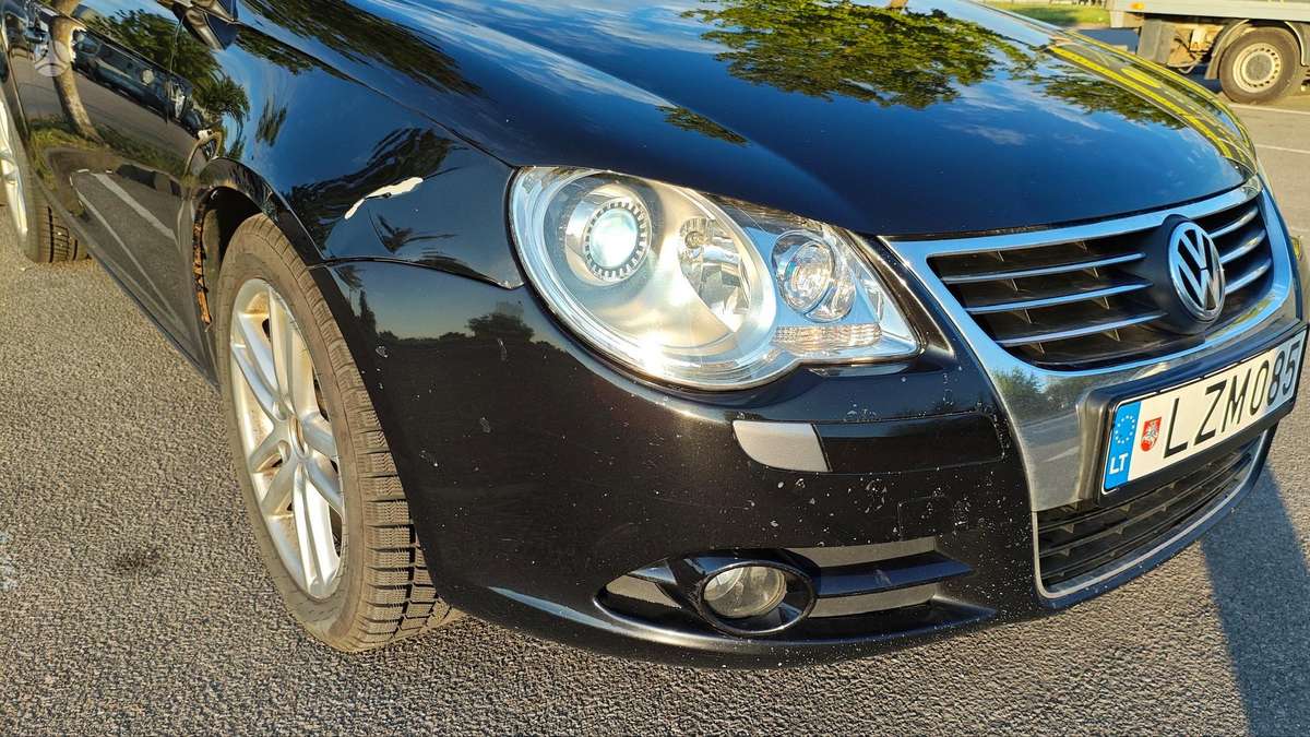 Volkswagen Eos, 2.0 l., convertible