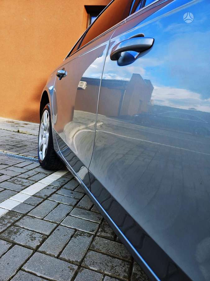 Audi A4, 2.0 l., Седан