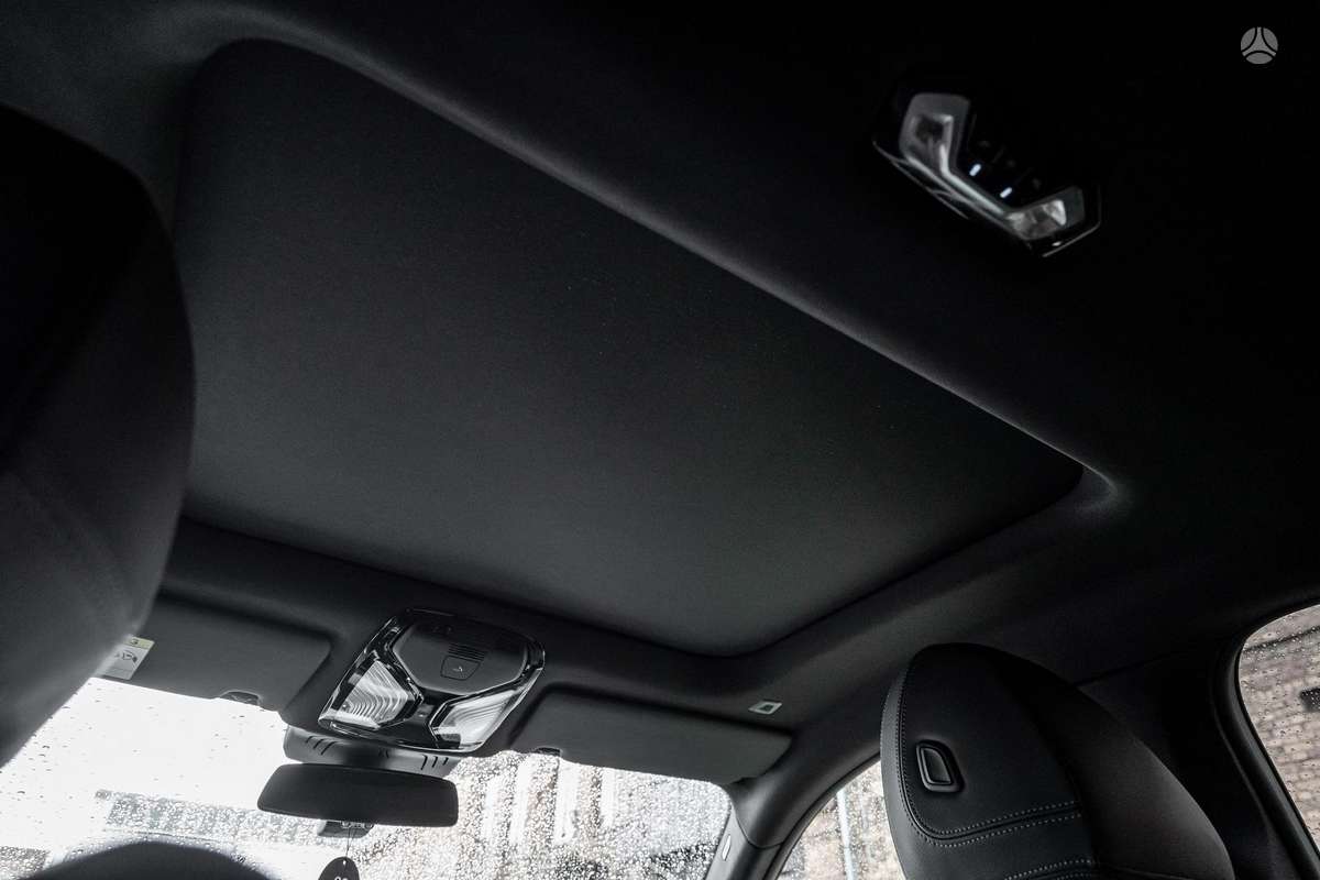 BMW i4, 84 kWh, hatchback