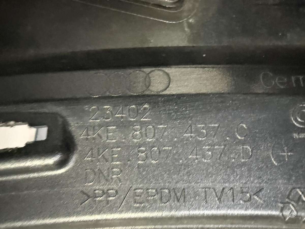 Audi e-tron, 4KE807437C, бамперы (буфера)