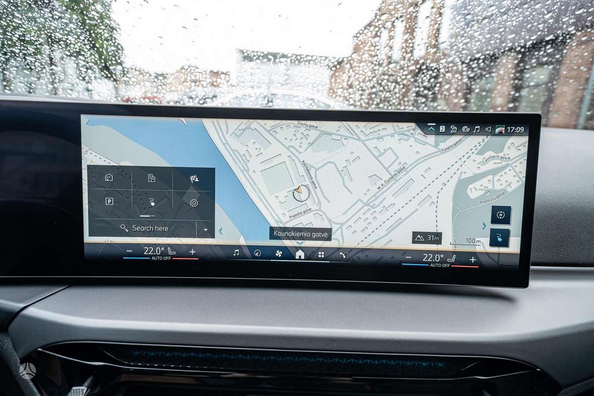 BMW i4, 84 kWh, hatchback