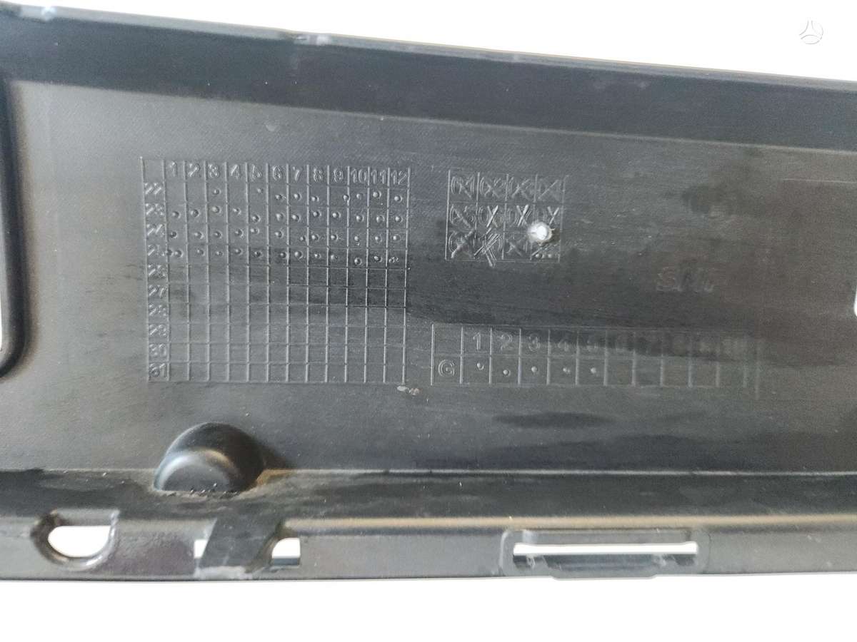 BMW M5, 51118084653, bamperi