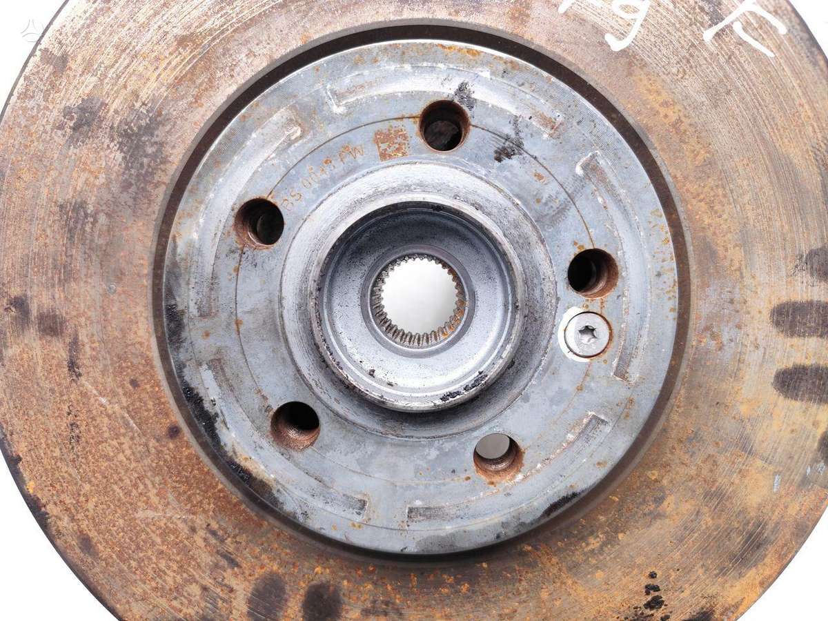Mercedes-Benz EQB hubs