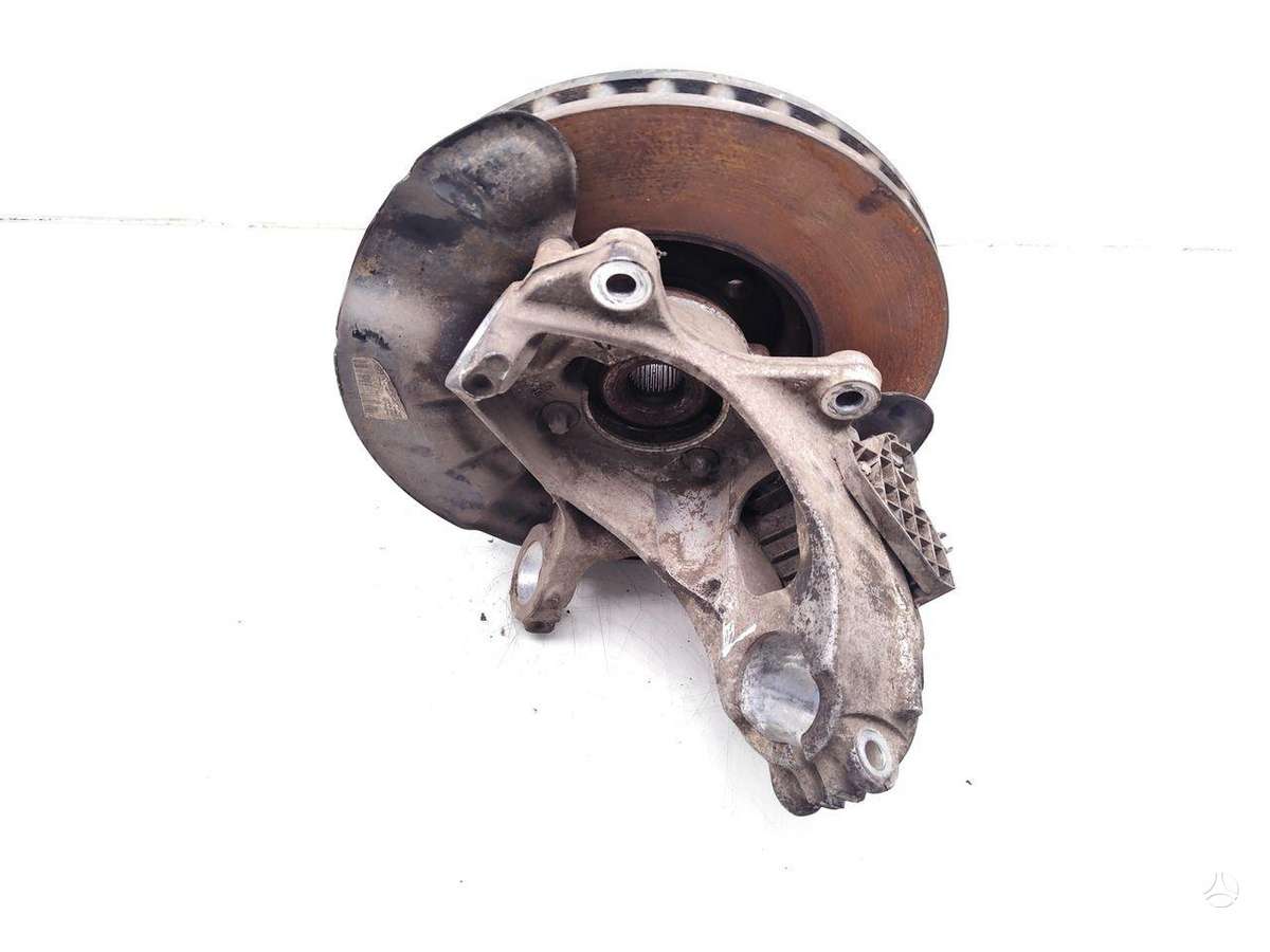 Mercedes-Benz EQB hubs