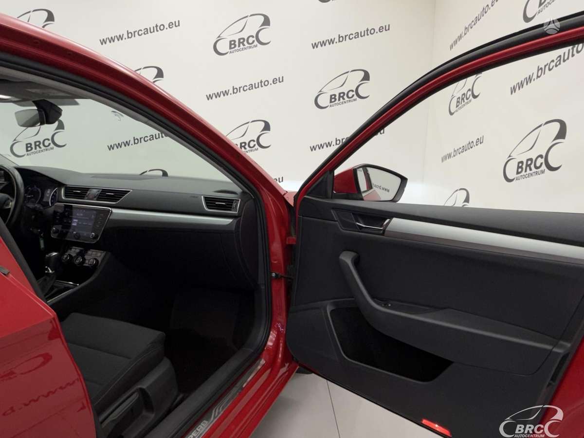 Skoda Superb, 2.0 l., Хэтчбек