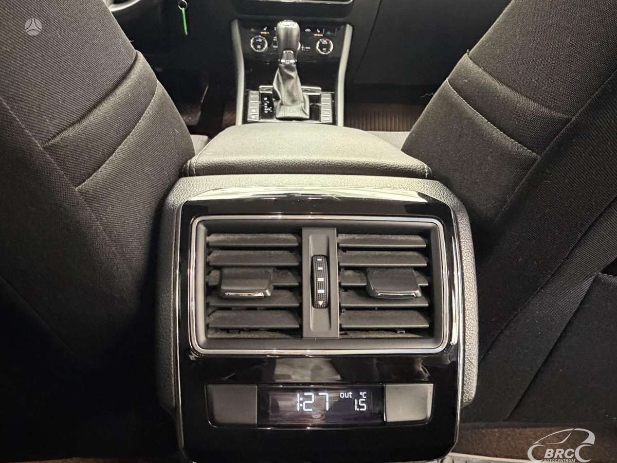 Skoda Superb, 2.0 l., Хэтчбек