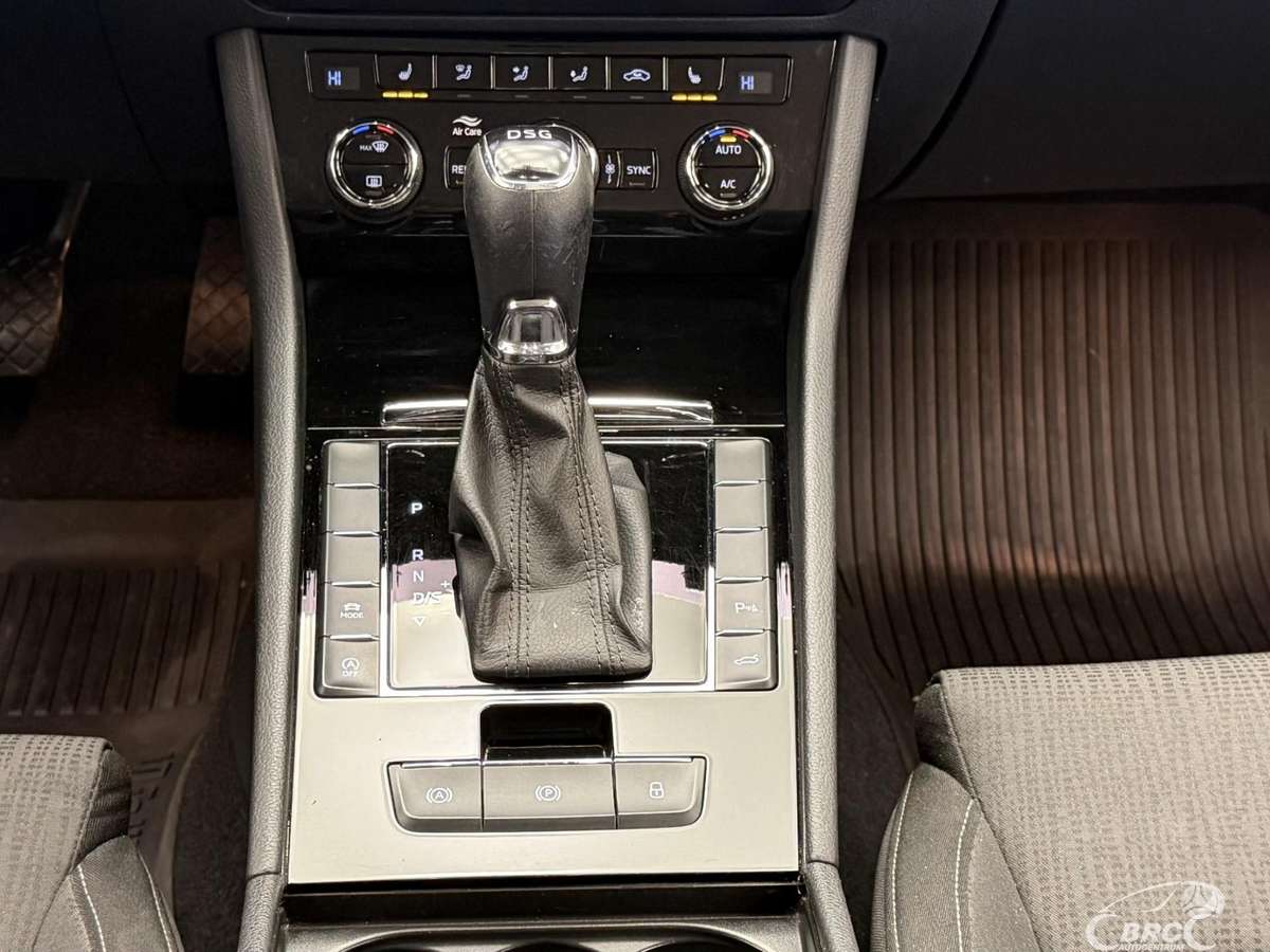 Skoda Superb, 2.0 l., Хэтчбек