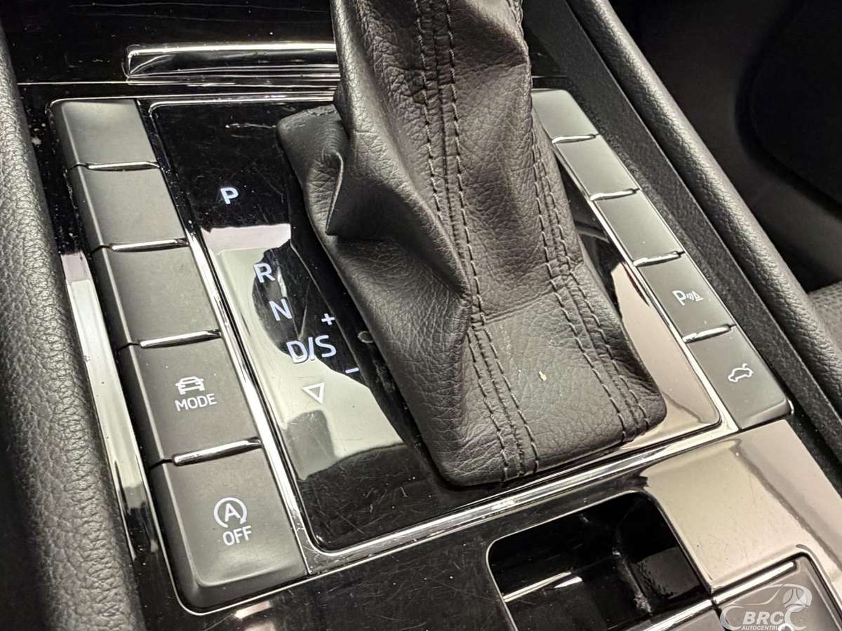 Skoda Superb, 2.0 l., Хэтчбек