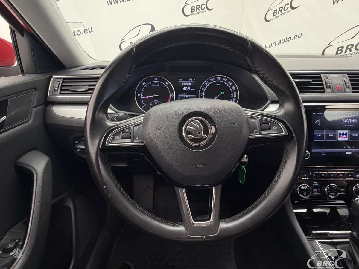Skoda Superb, 2.0 l., Хэтчбек