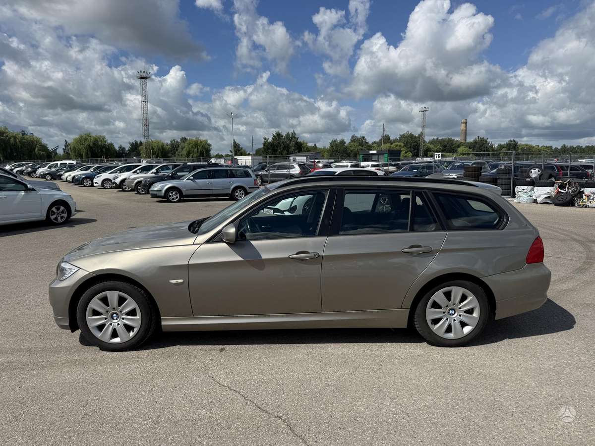 BMW 318, 2.0 l., Универсал