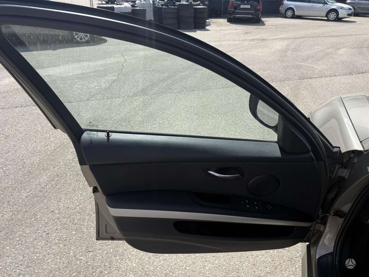 BMW 318, 2.0 l., Универсал