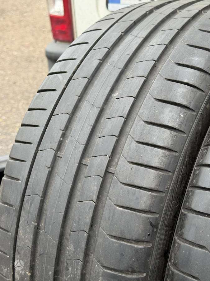 Pirelli P ZERO, vasaras 245/35 R20