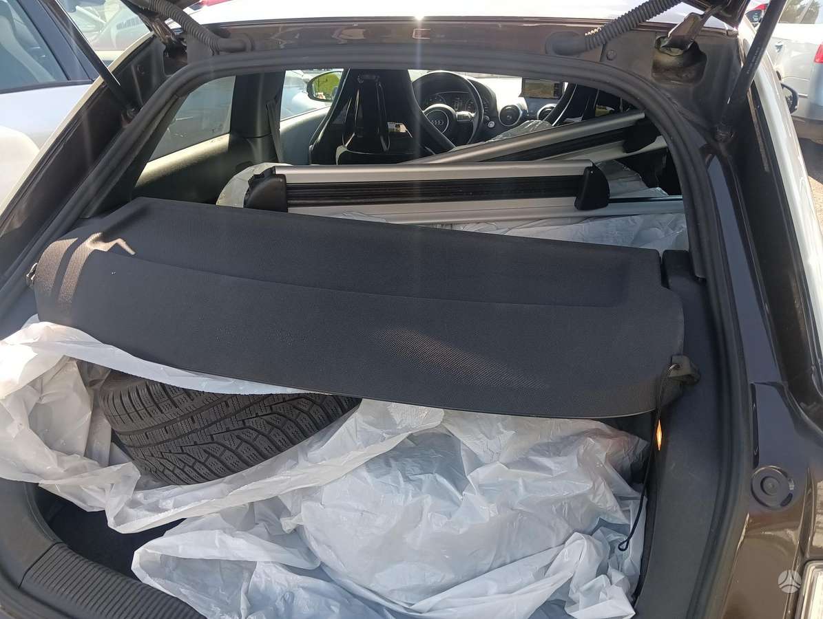 Audi A1, 1.4 l., Хэтчбек