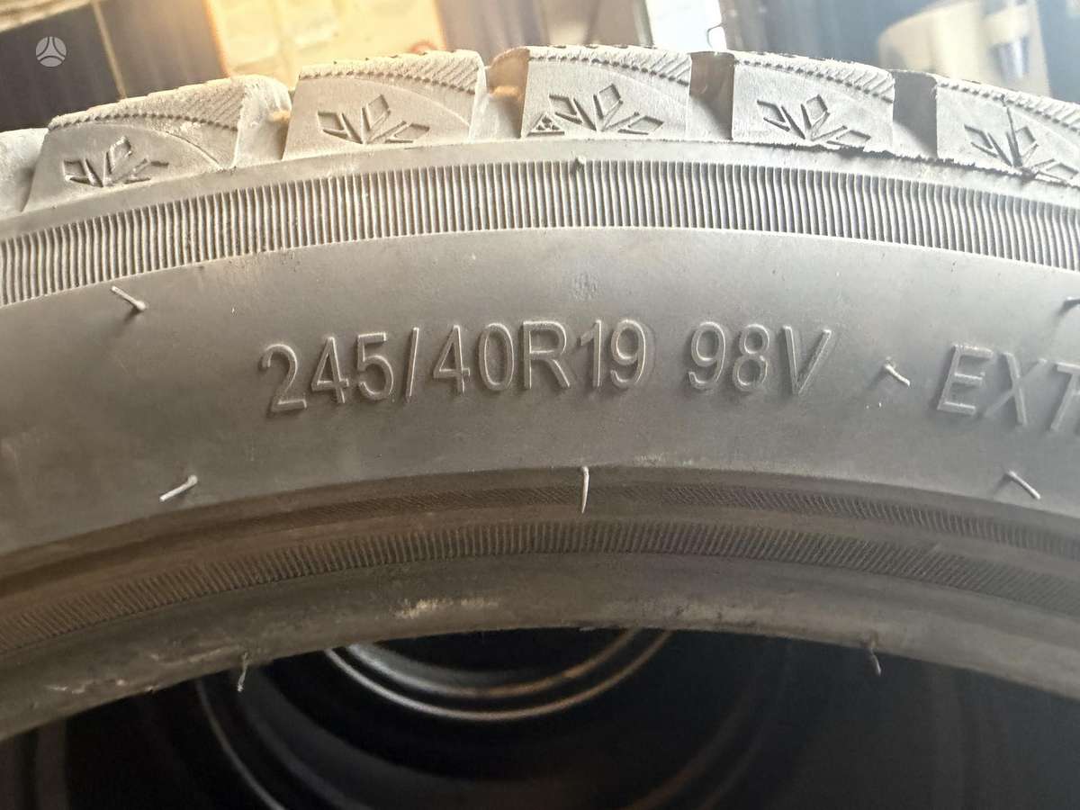 Triangle, žieminės 245/40 R19