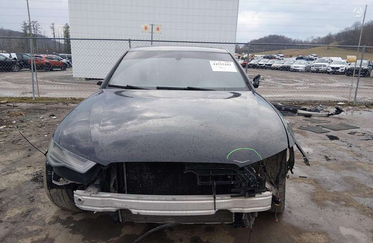 Audi A6, 2.0 l., Седан