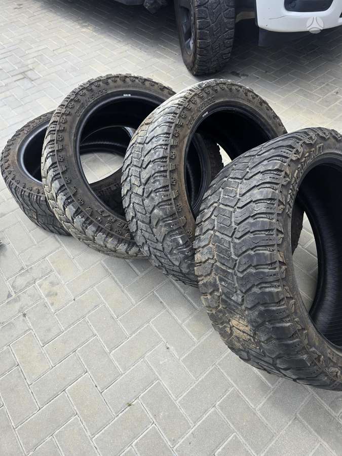 Dodge Ram kėbulo dalys