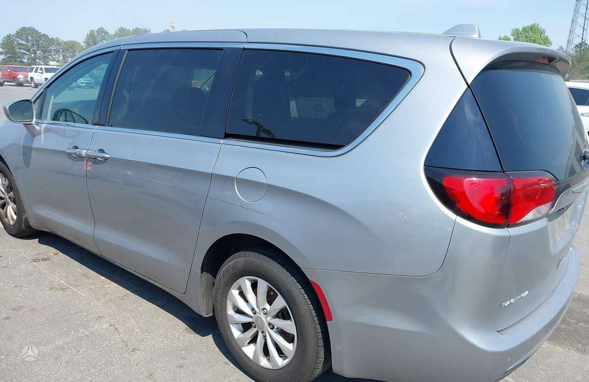 Chrysler Pacifica, 3.6 l., Минивэн
