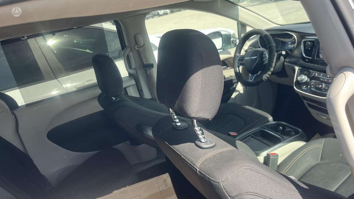 Chrysler Pacifica, 3.6 l., Минивэн